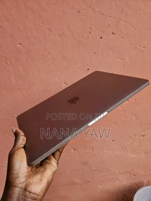 Laptop Apple MacBook Pro 2019 8GB Intel Core i5 SSD 128GB