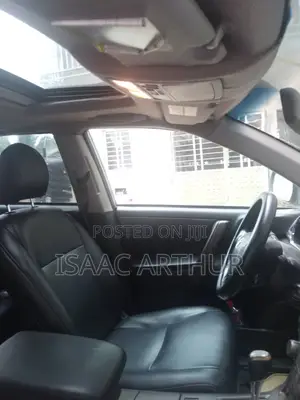 Toyota HiAce 2013 Silver