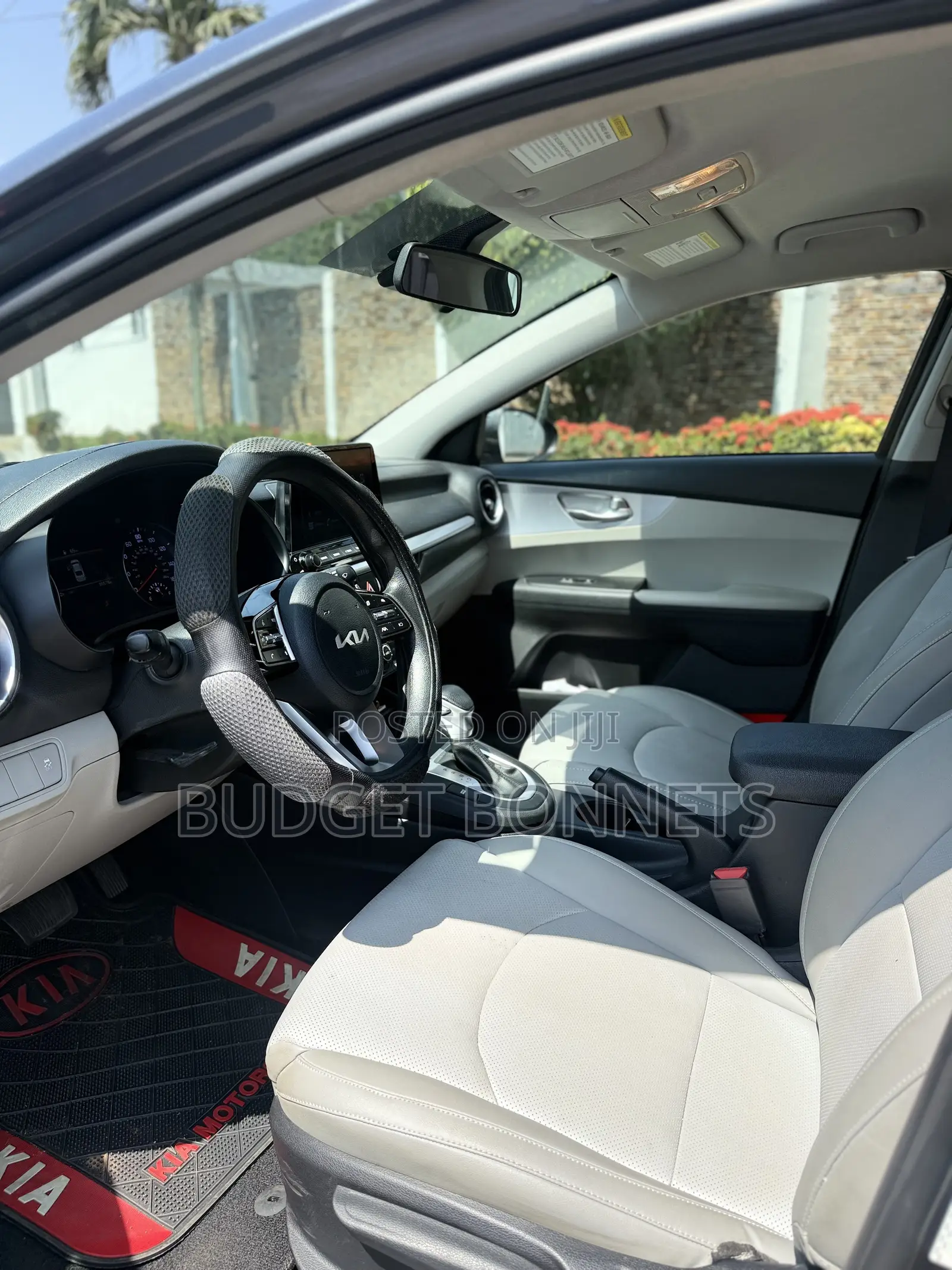 Kia Forte FE 2022 Gray