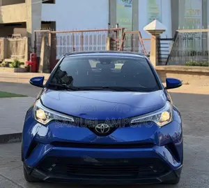 Toyota C-HR 2018 Blue