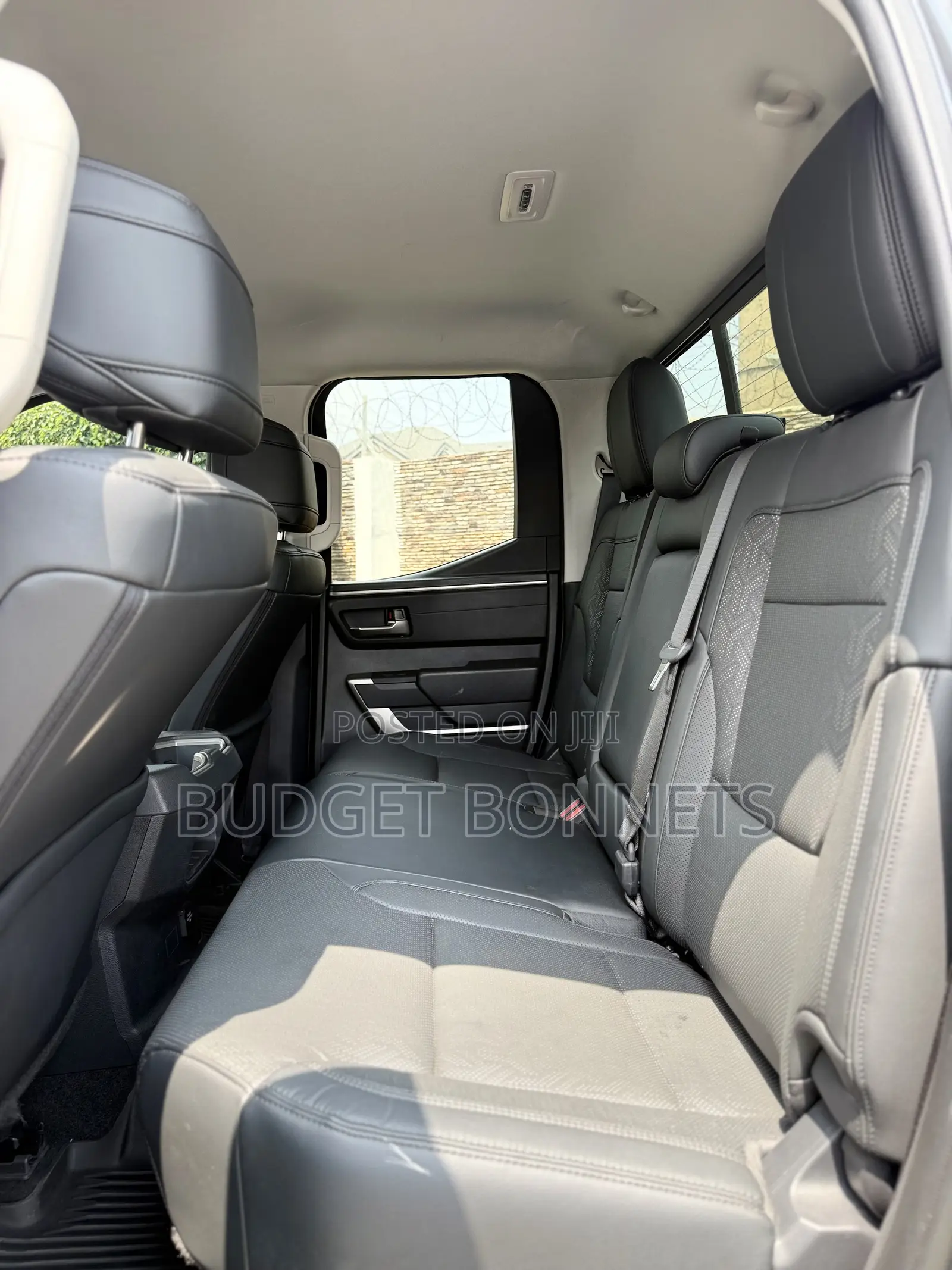 Toyota Tundra SR5 CrewMax 5.5' Bed 2023 Black