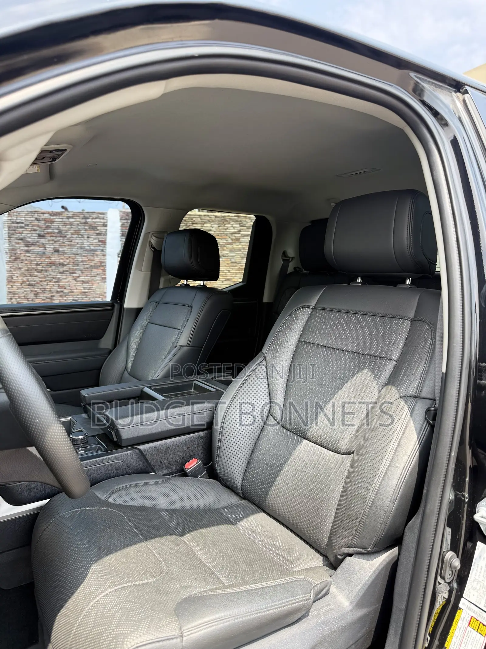 Toyota Tundra SR5 CrewMax 5.5' Bed 2023 Black