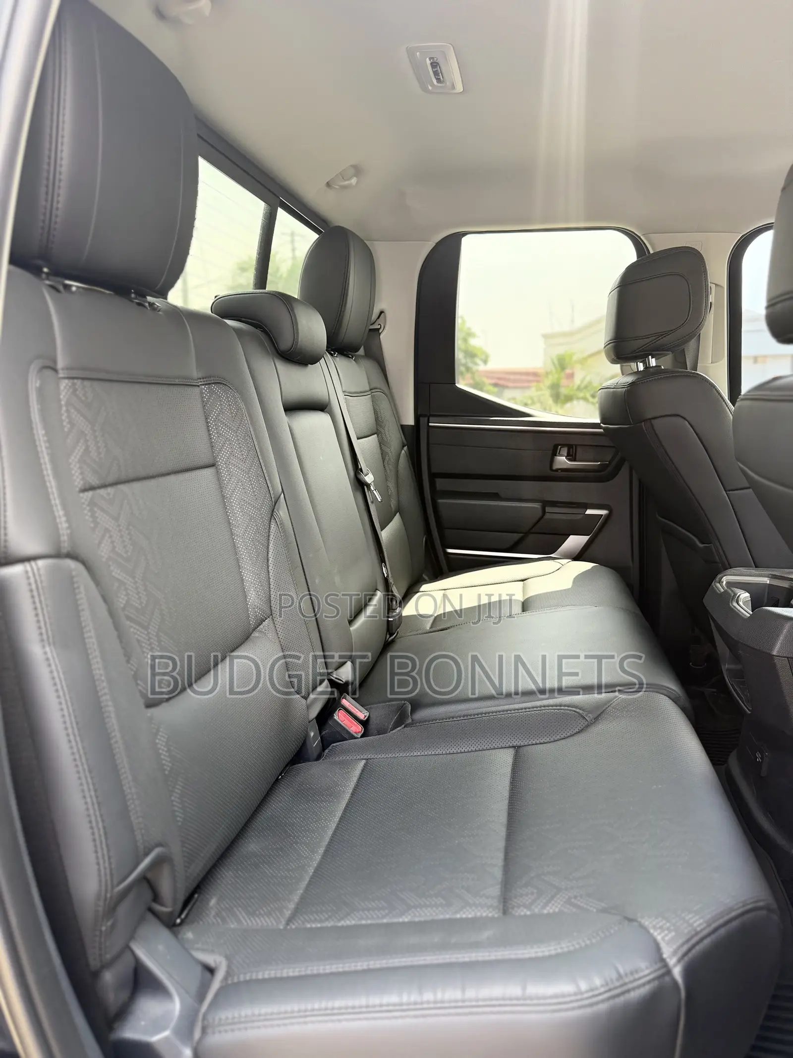 Toyota Tundra SR5 CrewMax 5.5' Bed 2023 Black