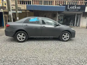 Toyota Corolla 2013 Gray