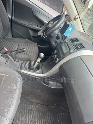 Toyota Corolla 2013 Gray