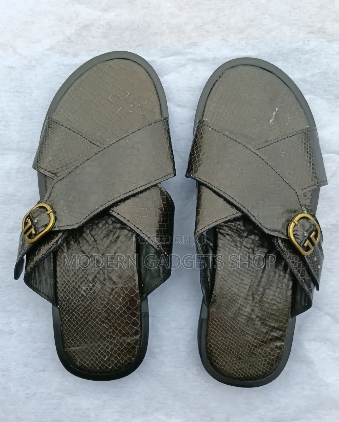Men’s Comfortable Designer Slides – Premium Quality