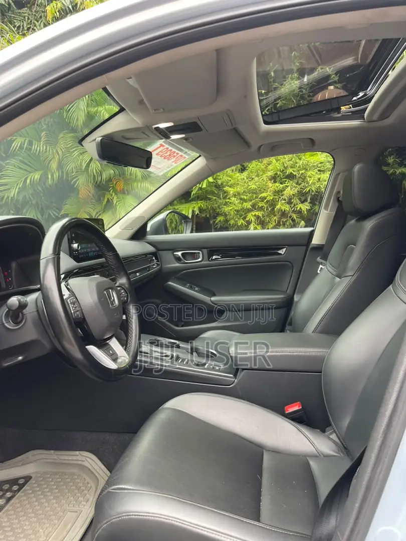 Honda Civic Touring 2022 Silver