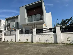 4bdrm House in Sakumono Estate for sale