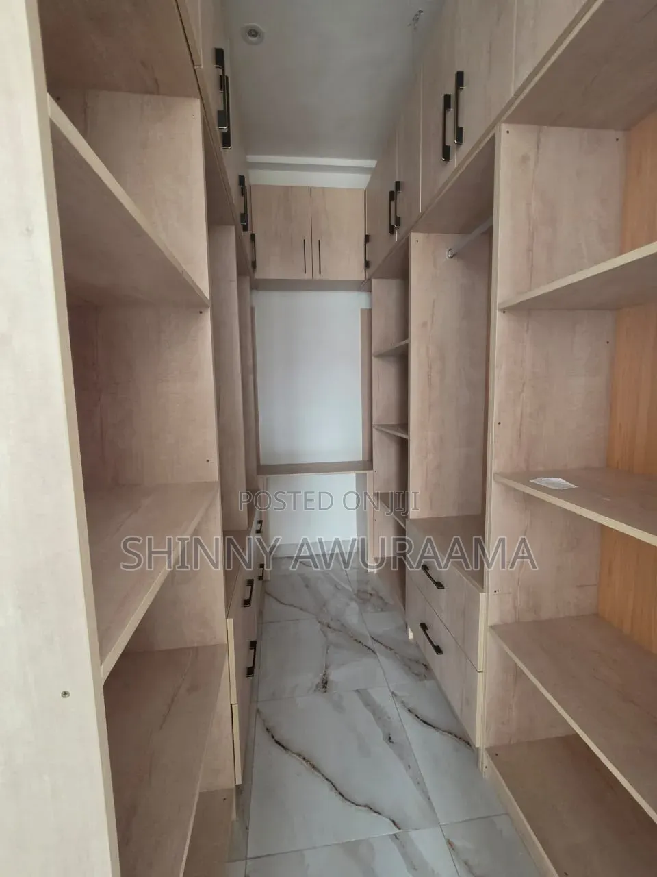 4bdrm House in East Legon Ability for sale