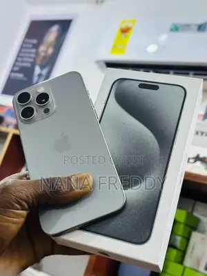Apple iPhone 15 Pro Max 256 GB Silver