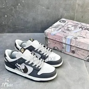 Nike SB Dunk Low X Unisex Sneakers
