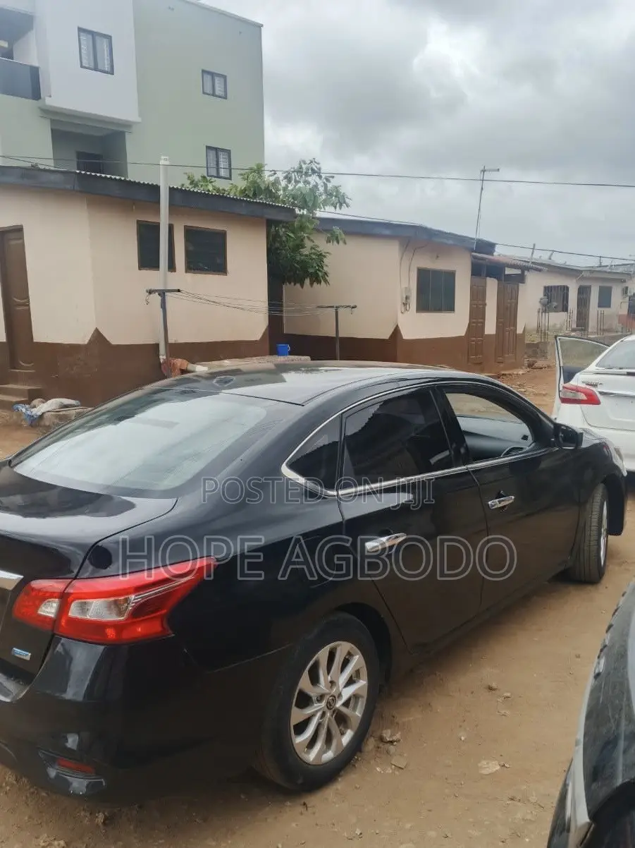 Nissan Sentra SL 2016 Black