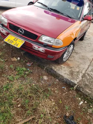 Opel Astra 1999 Red