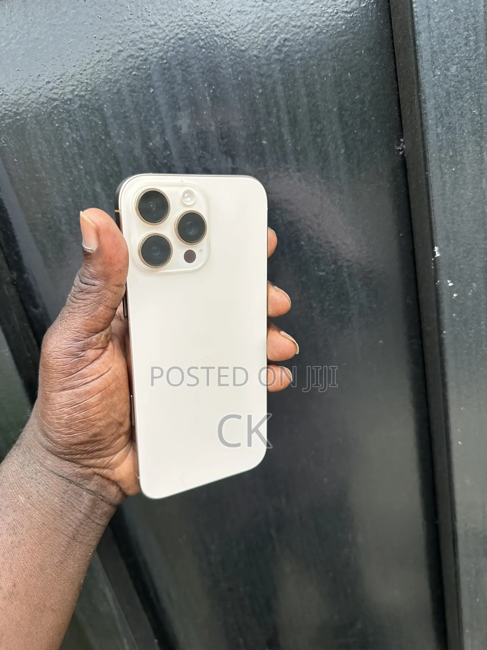 Apple iPhone 16 Pro Max 256 GB Gold