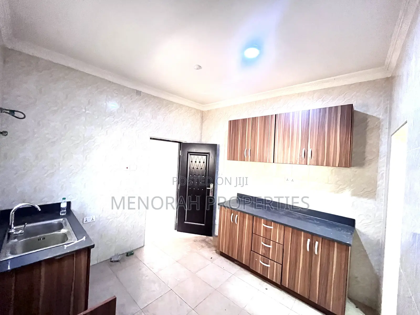 4bdrm House in Oyarifa Tipper, Pentecost for rent