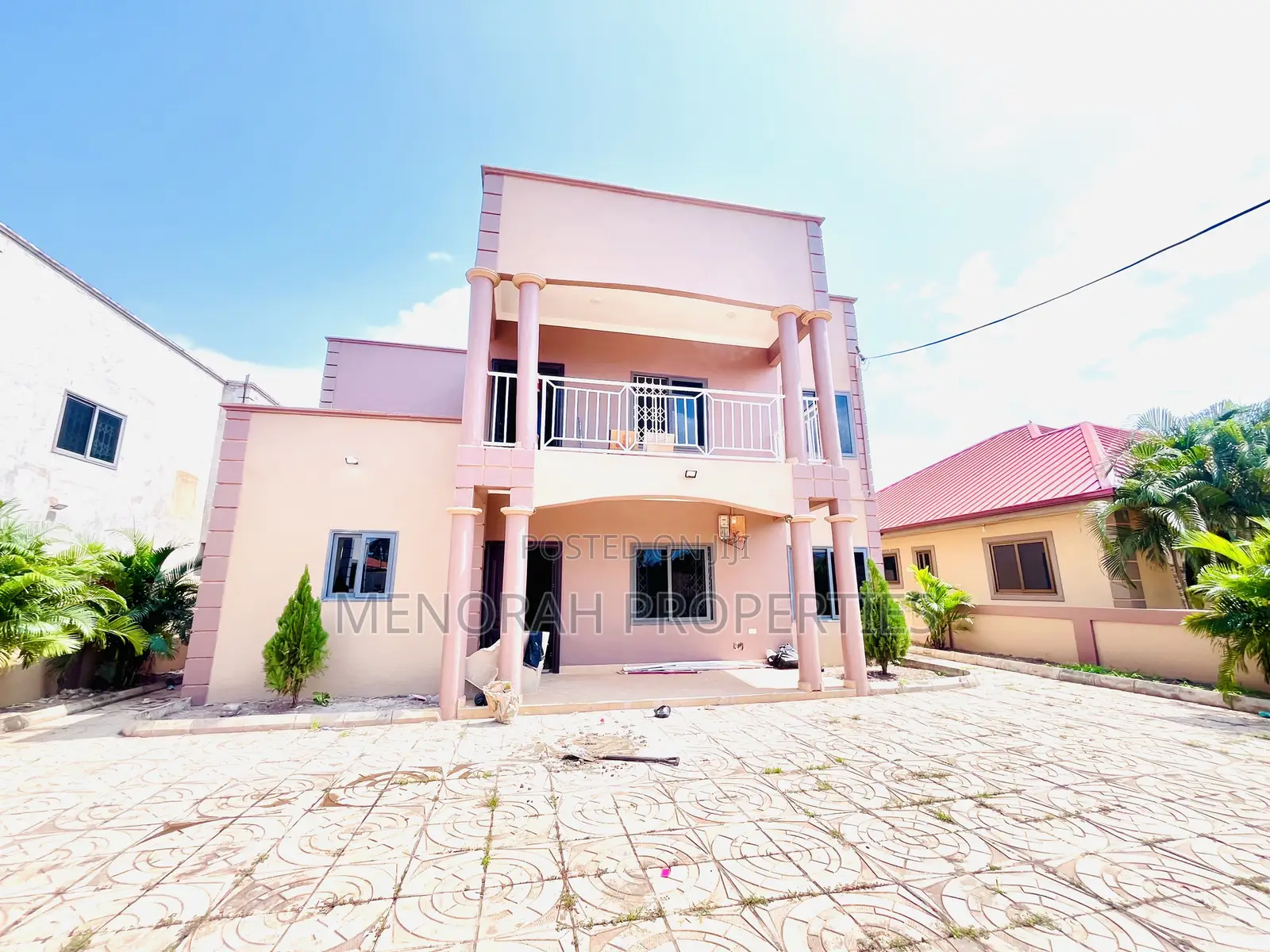 4bdrm House in Oyarifa Tipper, Pentecost for rent