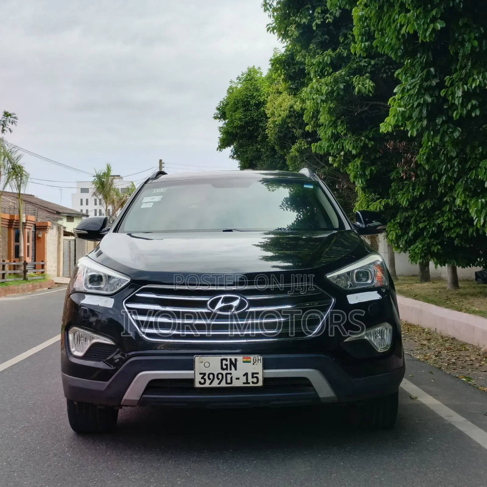 Hyundai Santa Fe Limited w/Saddle Interior 4dr SUV AWD (3.3L 6cyl 6A)