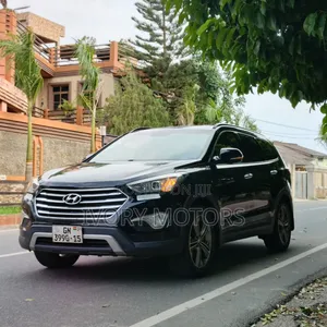 Hyundai Santa Fe Limited w/Saddle Interior 4dr SUV AWD (3.3L 6cyl 6A)