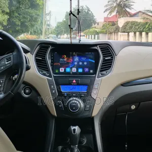Hyundai Santa Fe Limited w/Saddle Interior 4dr SUV AWD (3.3L 6cyl 6A)