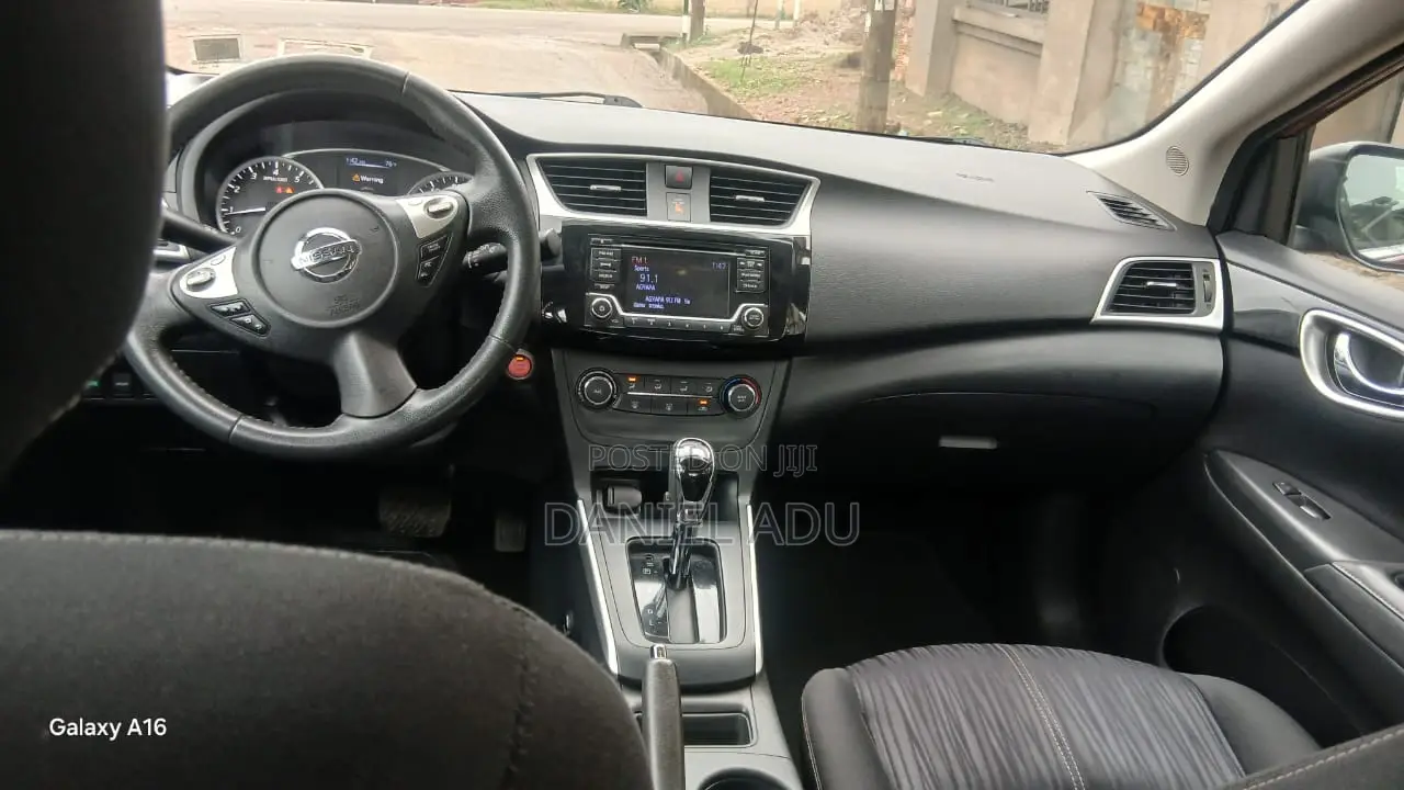 Nissan Sentra SV 2017 Red
