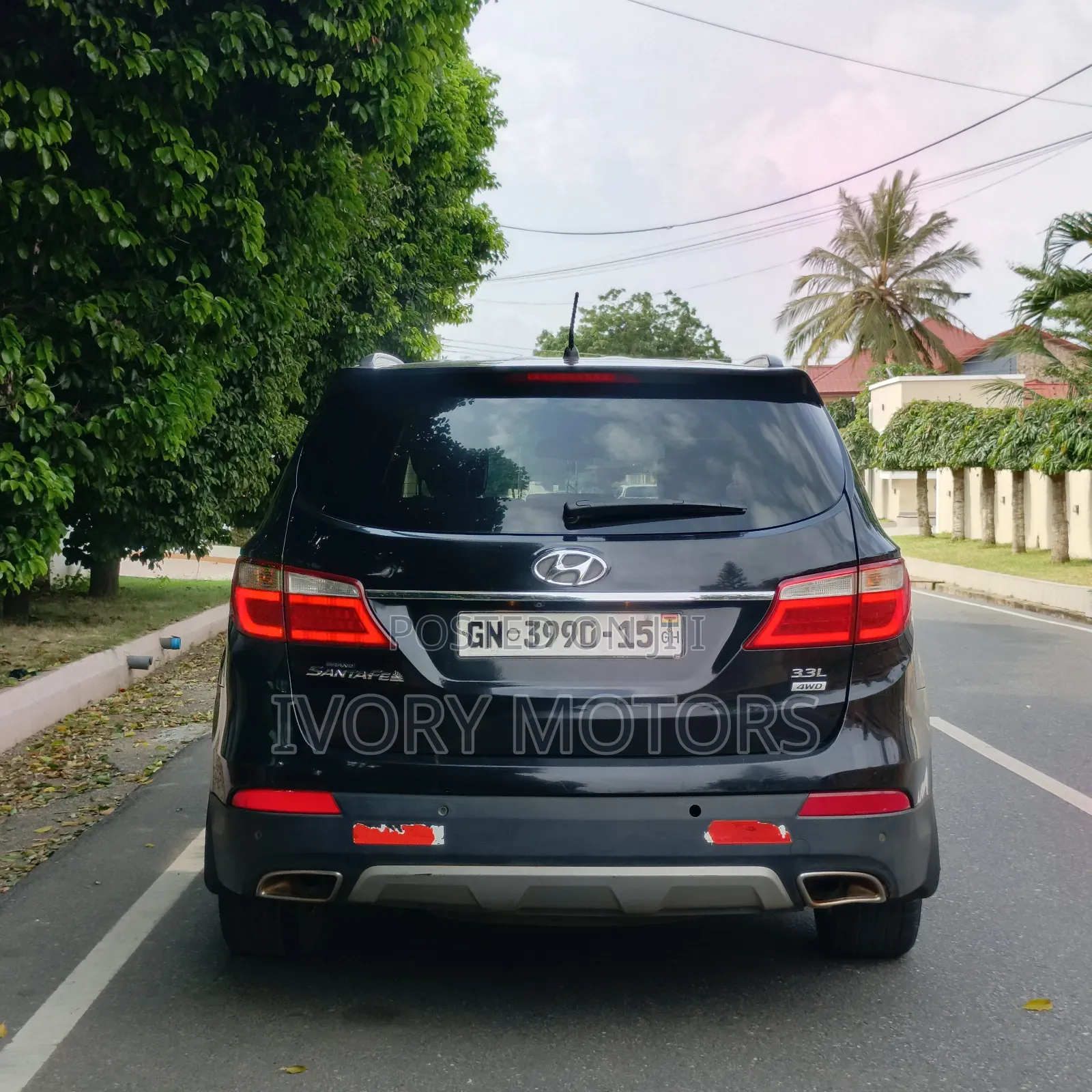Hyundai Santa Fe Limited w/Saddle Interior 4dr SUV AWD (3.3L 6cyl 6A)