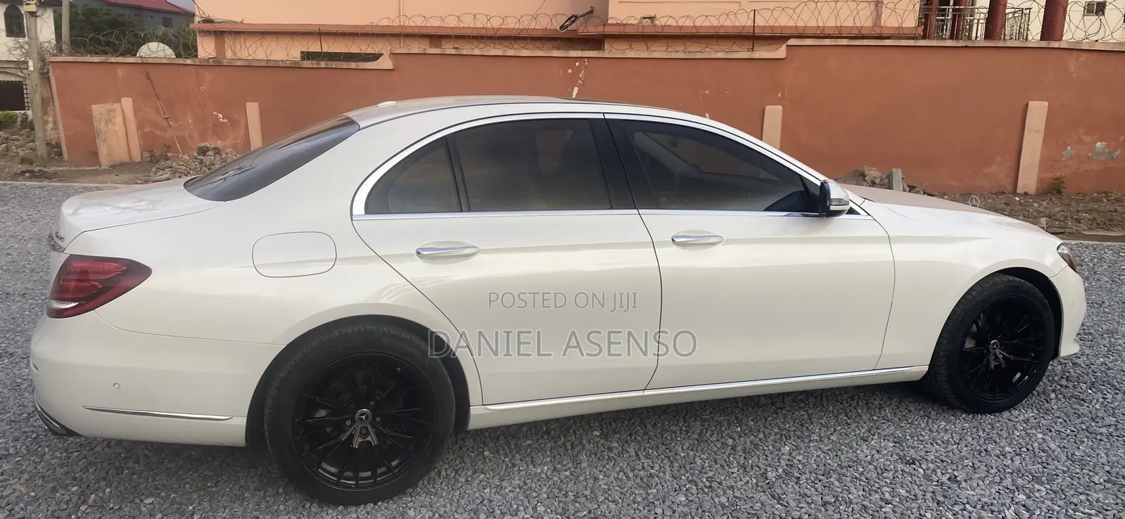 Mercedes-Benz E300 2017 White