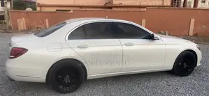 Mercedes-Benz E300 2017 White