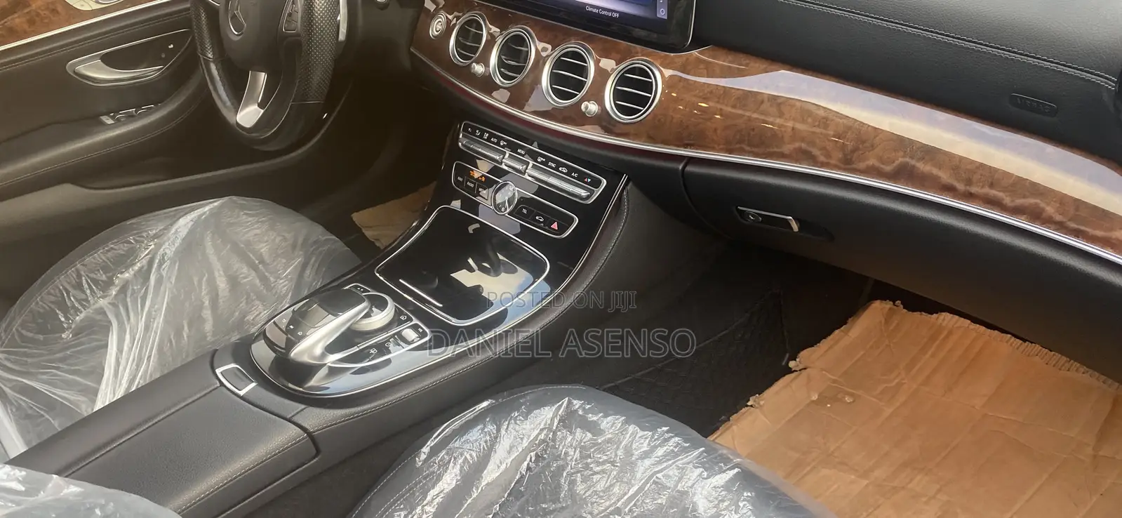 Mercedes-Benz E300 2017 White