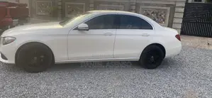 Mercedes-Benz E300 2017 White