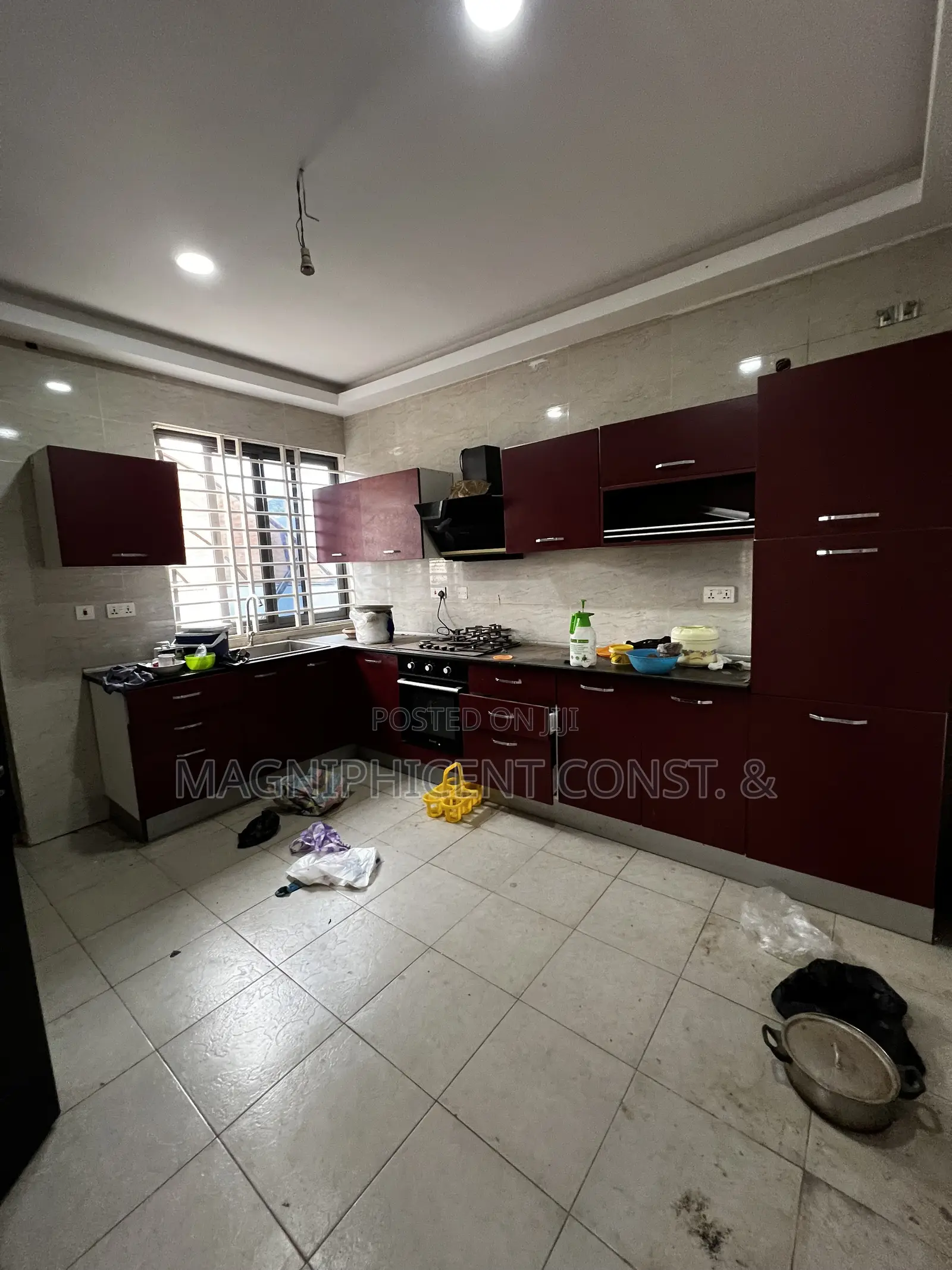 3bdrm House in Lakeside, Ashaley Botwe for sale
