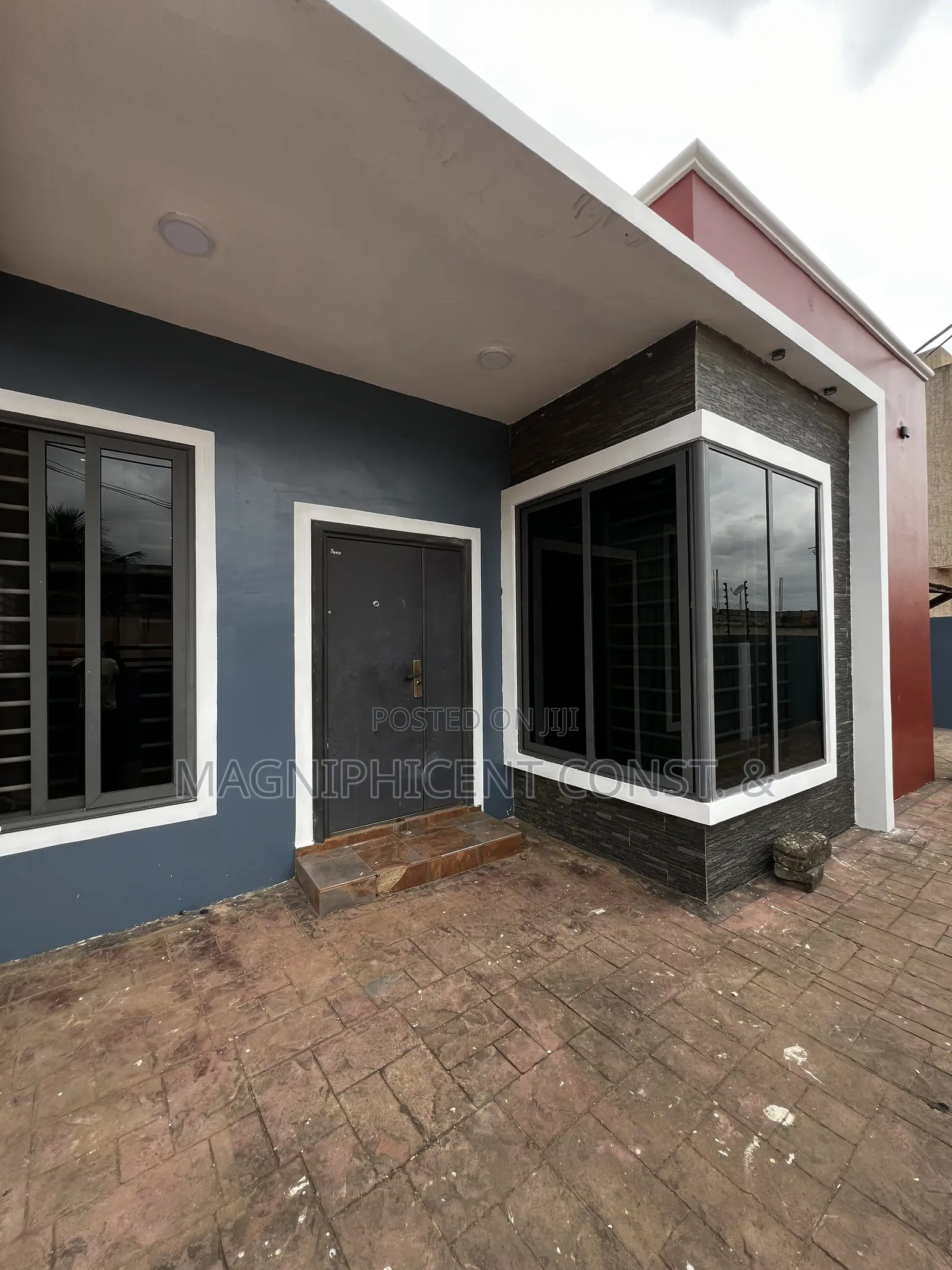 3bdrm House in Lakeside, Ashaley Botwe for sale