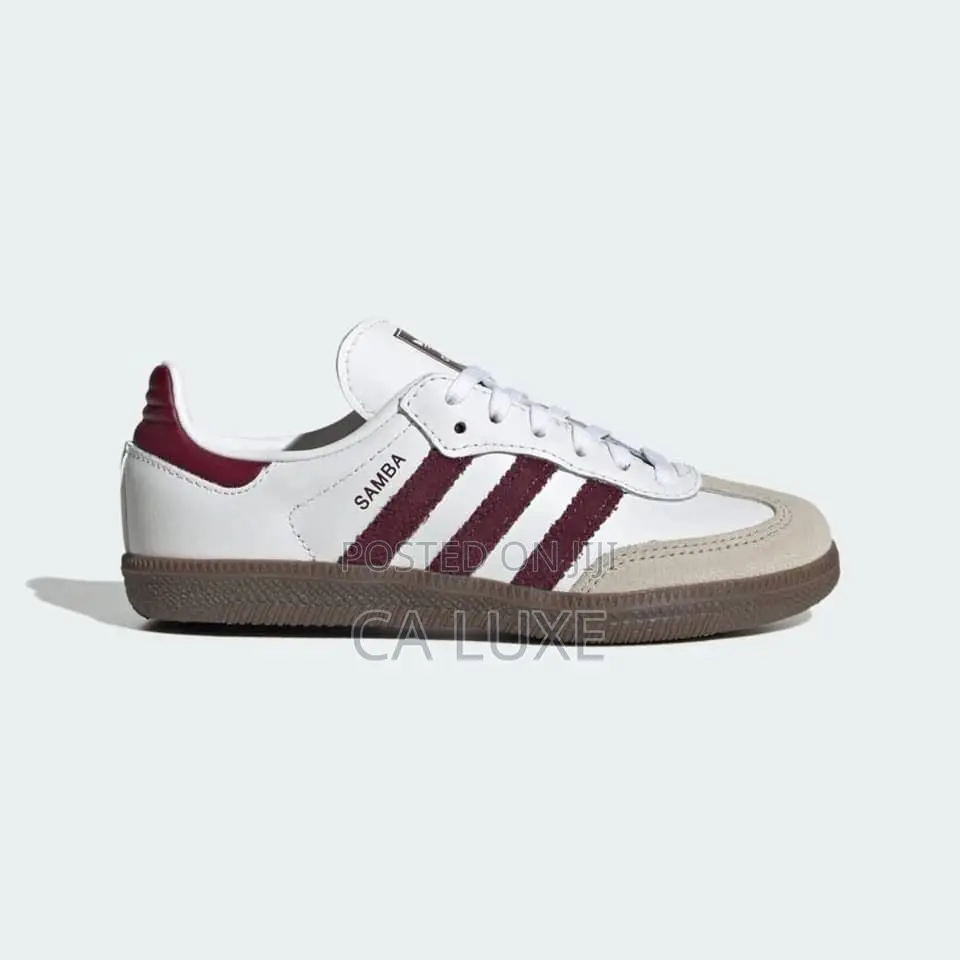 Stylish Adidas Samba Unisex Sneakers Runner