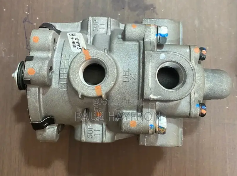 289377 Bendix Foot Brake Valve
