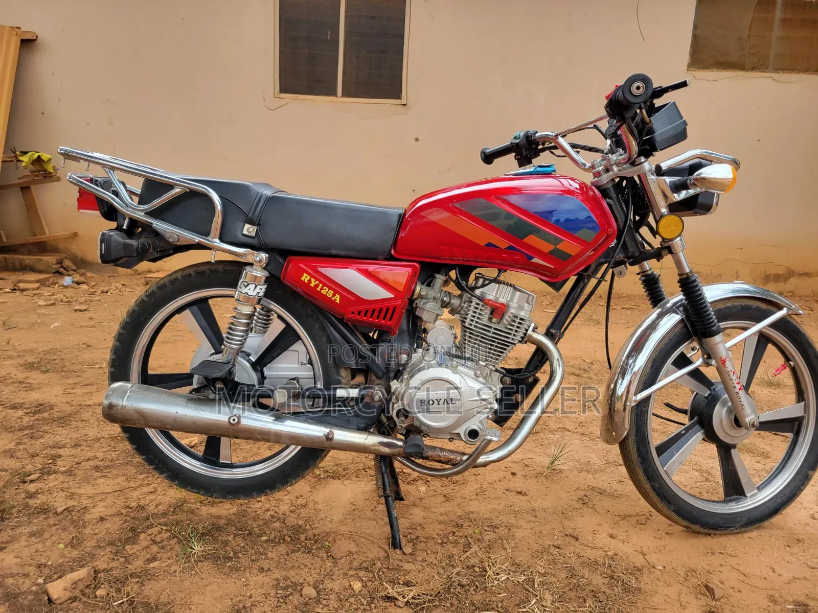 Royal RY125 2025 Red
