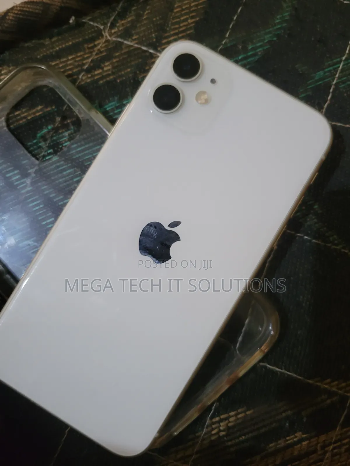 Apple iPhone 11 64 GB White