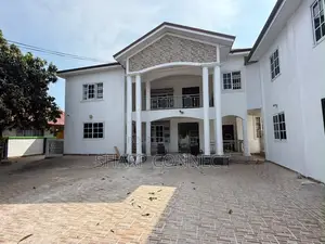 Furnished 18bdrm House in Sharp-Connect, Budumburam for sale