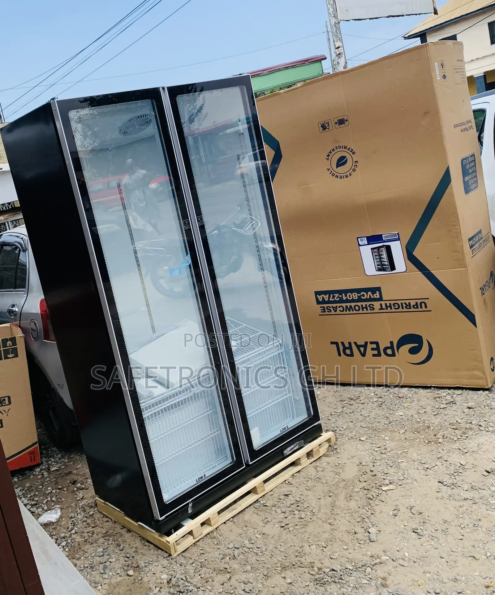 Essential Modern 2 Doors Display Pearl 690 Liters Fridge