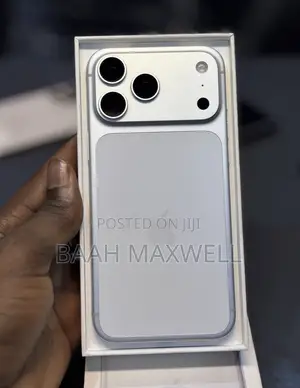 Apple iPhone 17 Pro Max 256 GB Silver