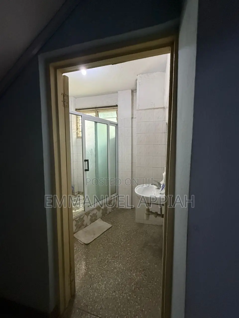 5bdrm House in Kasoa for sale