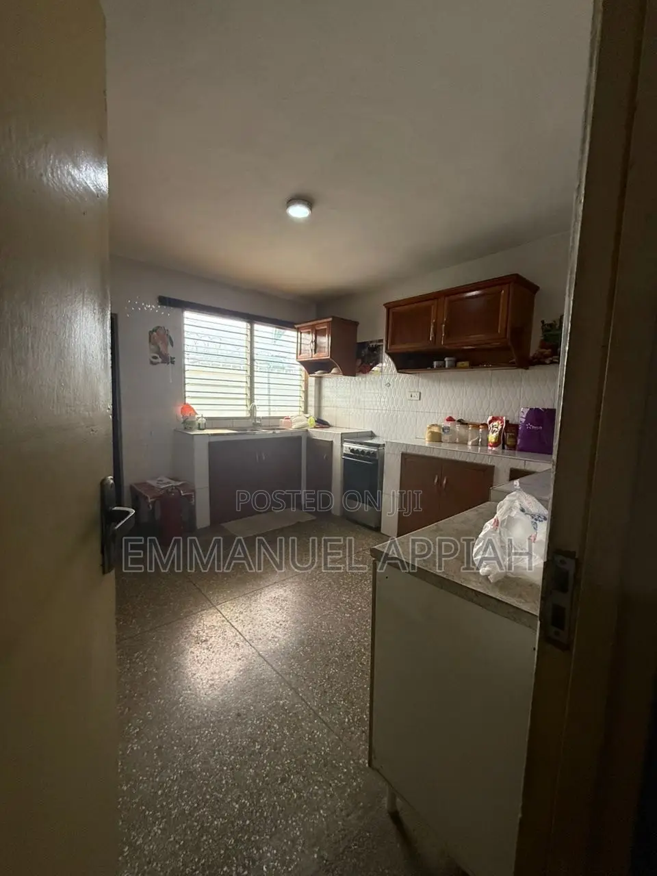 5bdrm House in Kasoa for sale