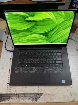 Laptop Dell XPS 15 7590 32GB Intel Core i9 SSD 1T