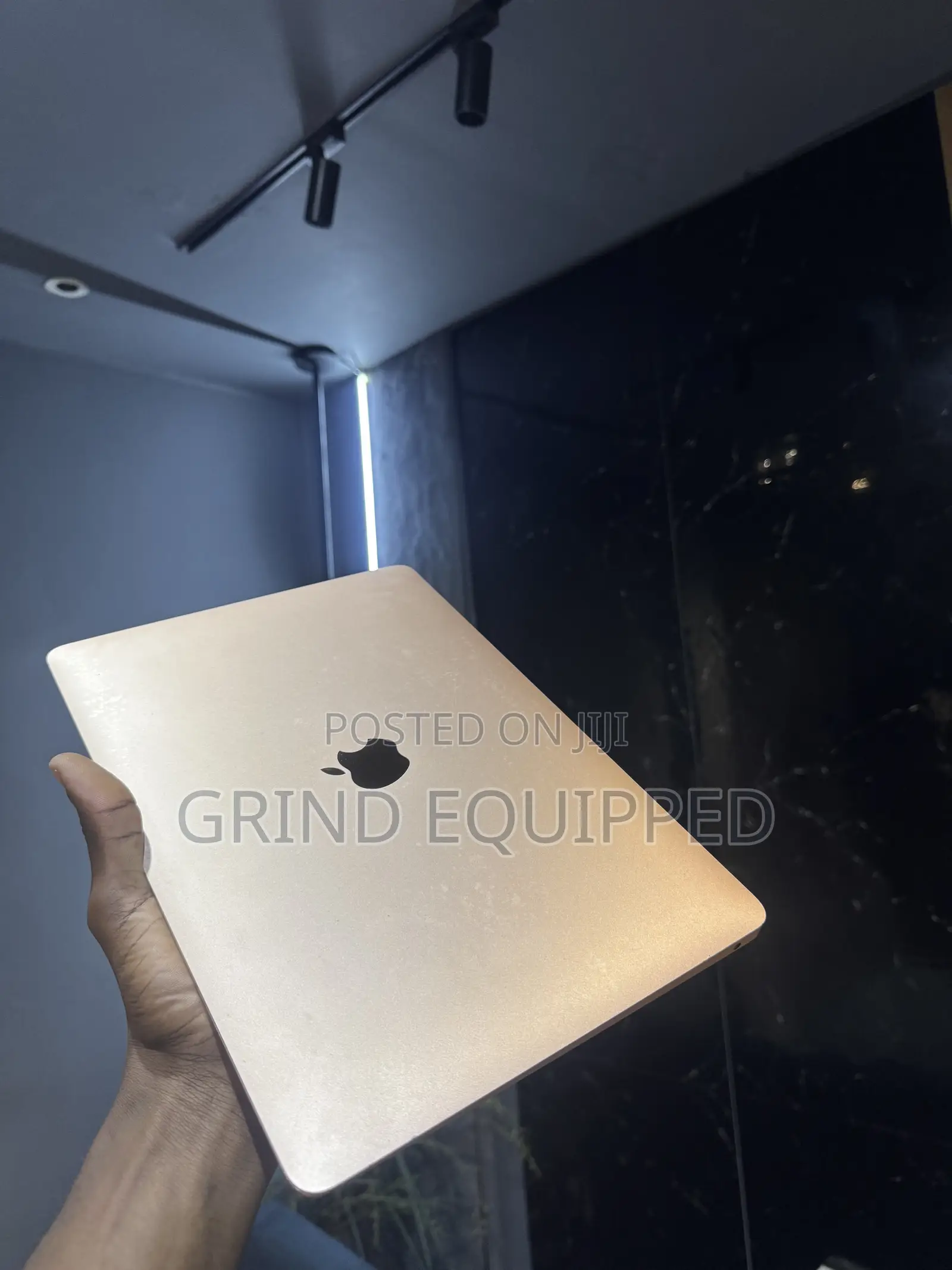 Laptop Apple MacBook Air 8GB Intel Core i3 SSD 256GB