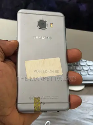 New Samsung Galaxy C5 32 GB Silver