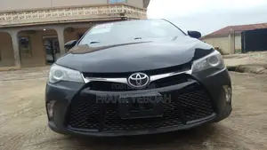 Toyota Camry 2017 Black