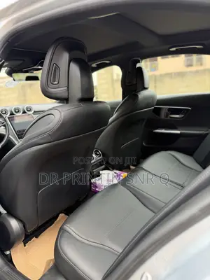Mercedes-Benz C300 2024 Silver