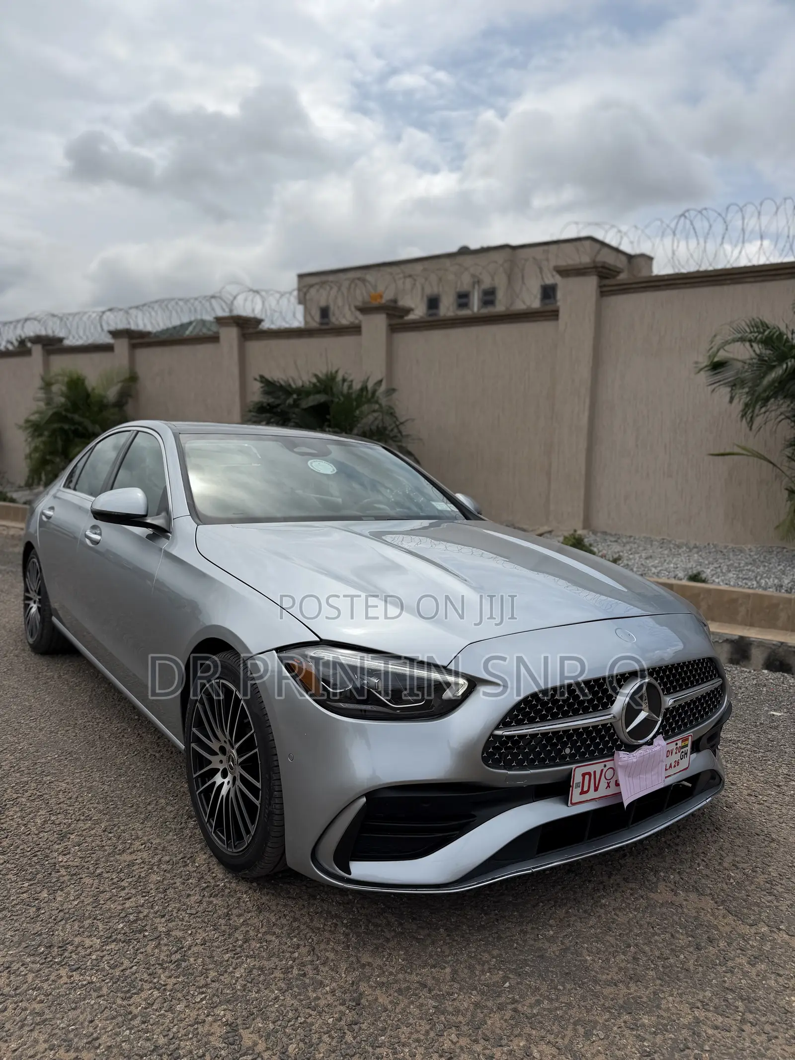 Mercedes-Benz C300 2024 Silver