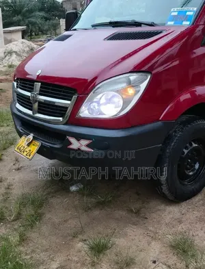 Mercedes-Benz Sprinter 2007 Red