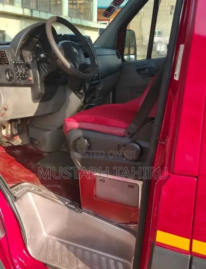 Mercedes-Benz Sprinter 2007 Red