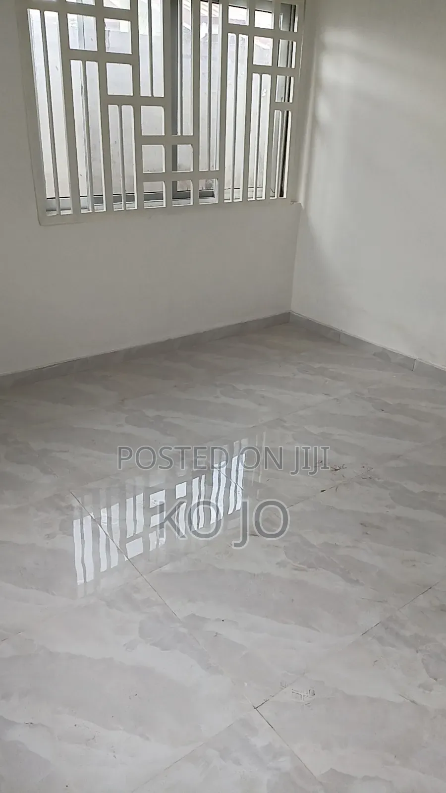 1bdrm House in School Junction for rent