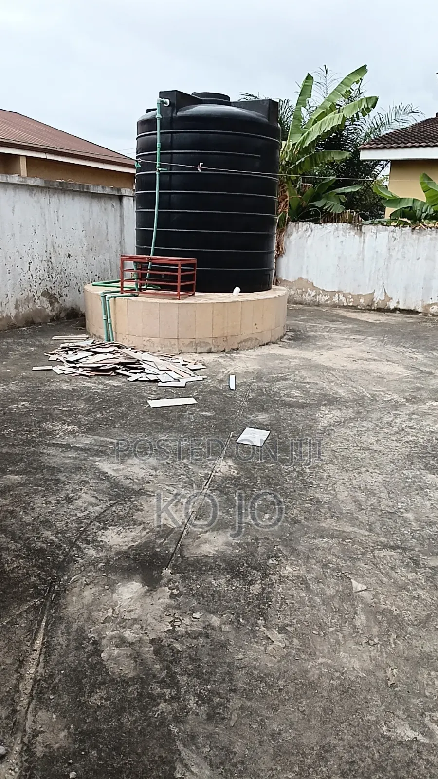 1bdrm House in School Junction for rent